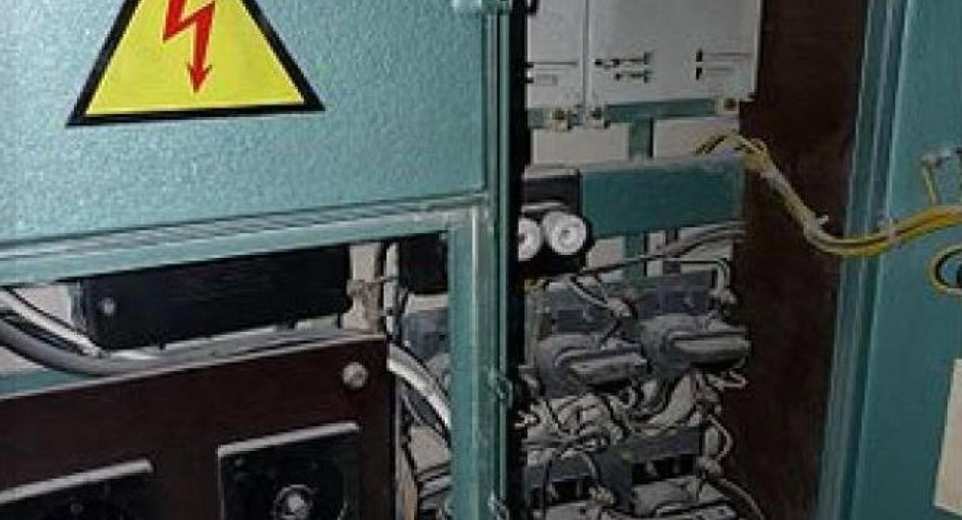 Preparing for a distribution board upgrade: Advice for Derby businesses. 