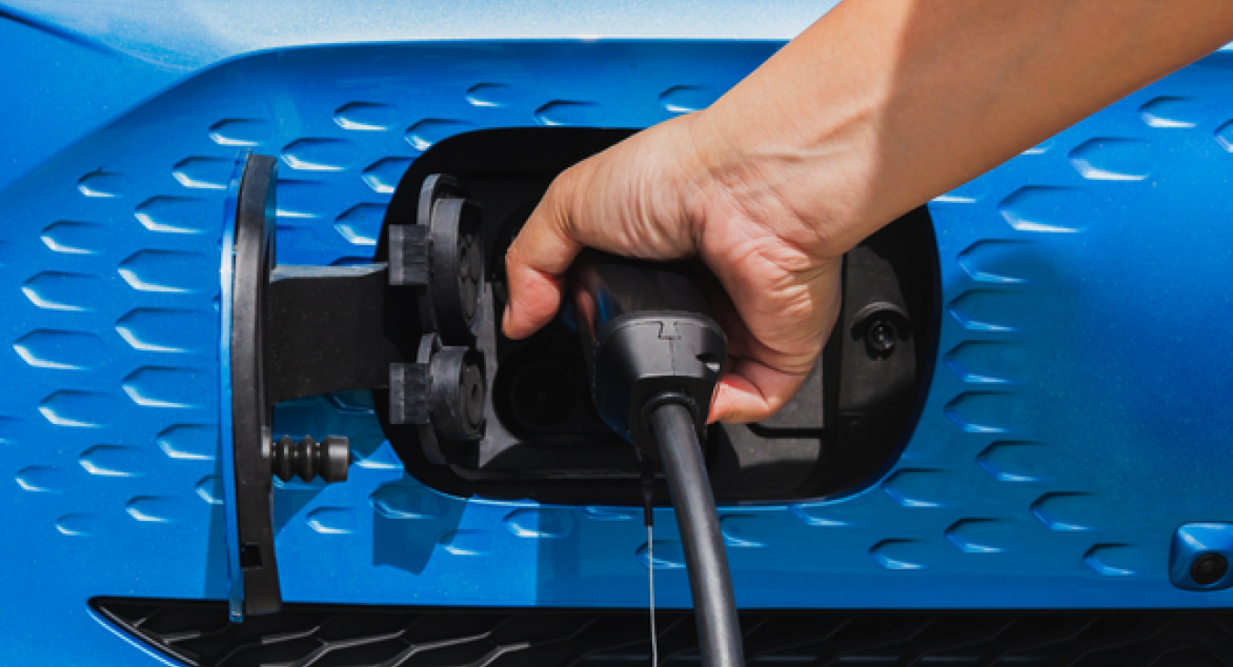 Benefits of EV charger installation for businesses in Derby.